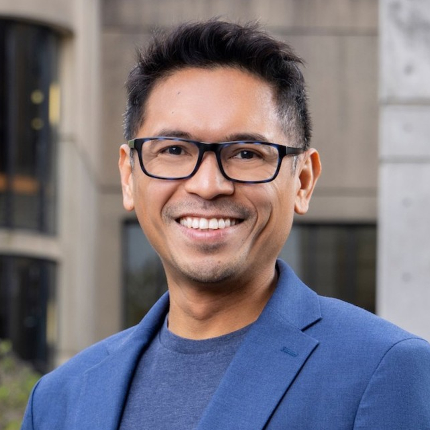 Gabriel Zenarosa headshot